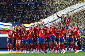 既是对自身 既是对自身